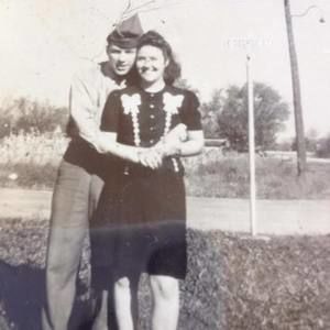 Meet your Posher, Casey